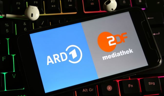 Öffentlich-rechtliches Streaming mit Fokus auf Information, Kultur und Unterhaltung.