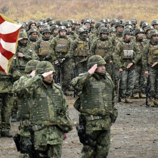 Milliarden zum Schutz vor Putin und China? Japan rüstet massiv auf