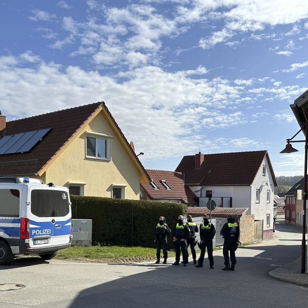 Vier Tote entdeckt - Polizist (49) soll Familie und sich getötet haben