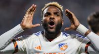 Gabuns Nationalspieler Aaron Boupendza (hier im Trikot des US-Klubs FC Cincinnati) ist im Alter von nur 28 Jahren gestorben.