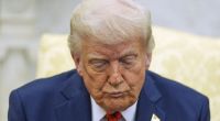 Für Donald Trump gibt es erneut sinkende Zustimmungswerten in einer Umfrage.