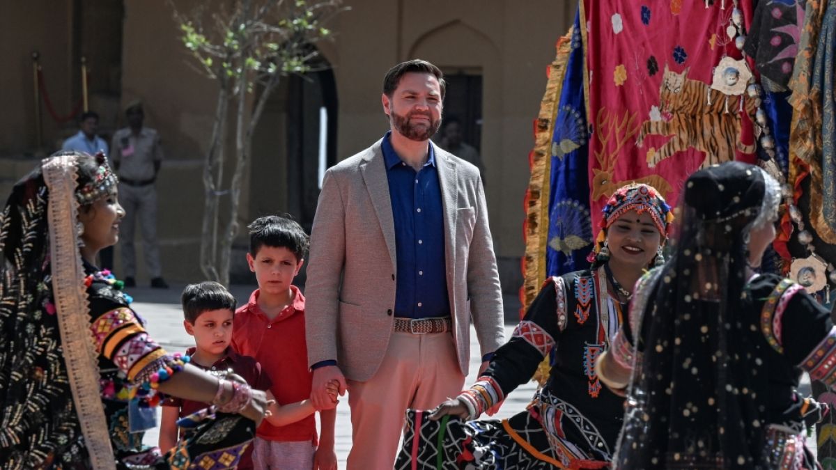 J.D. Vance besuchte Indien, als sich in dem asiatischen Land eine schreckliche Terrorattacke ereignete. J.D. Vance besuchte Indien, als sich in dem asiatischen Land eine schreckliche Terrorattacke ereignete. (Foto)
