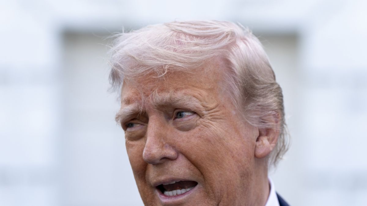 Donald Trumps Ukraine-Deal könnte Wladimir Putin in die Hände spielen. Donald Trumps Ukraine-Deal könnte Wladimir Putin in die Hände spielen. (Foto)