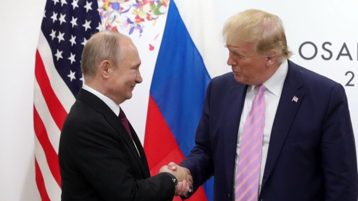 Kommen Wladimir Putin (Foto links, Archiv) und Donald Trump zu einer Einigung im Ukraine-Krieg? Kommen Wladimir Putin (Foto links, Archiv) und Donald Trump zu einer Einigung im Ukraine-Krieg? (Foto)