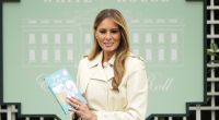 Melania Trump hat sich mit einer blumigen Überraschung an die Öffentlichkeit gewandt.