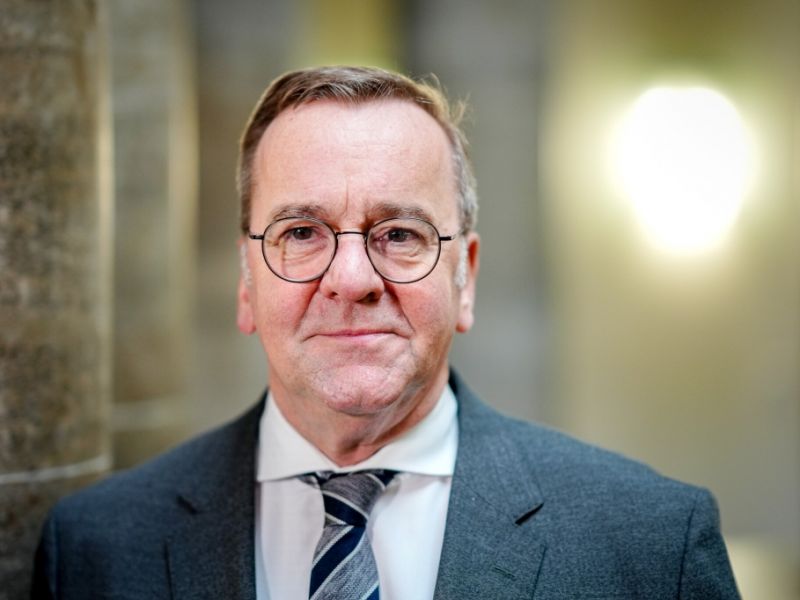 Boris Pistorius: Pistorius feuert an: Laura Nolte im Bob auf Goldkurs