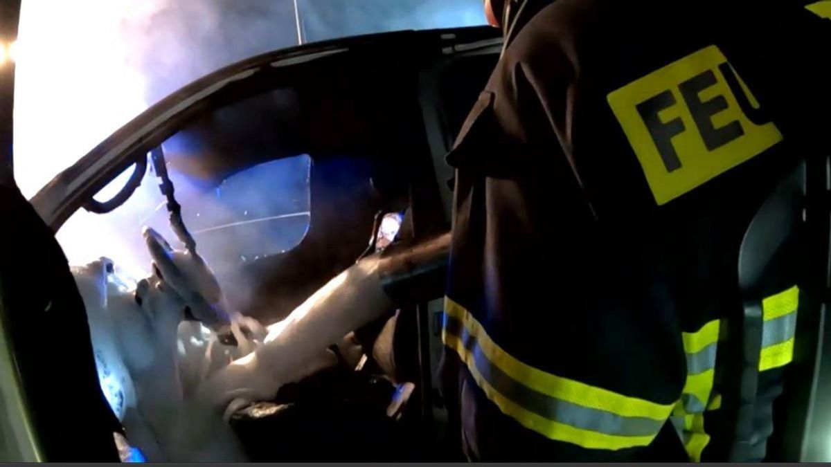 Feuer, Wasser, Erde, Luft - Retter in ihrem Element bei VOX Feuer, Wasser, Erde, Luft - Retter in ihrem Element bei VOX (Foto)