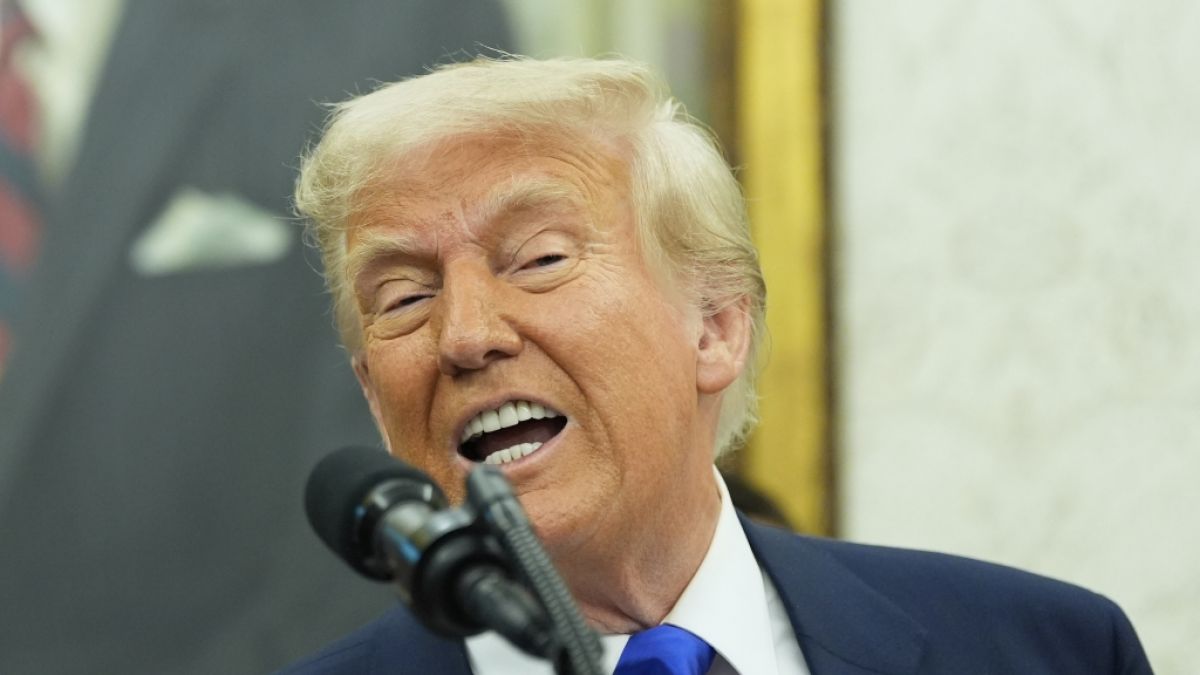 Donald Trump tobt, nachdem der Leitzins durch die US-Notenbank Federal Reserve nicht gesenkt wurde. Donald Trump tobt, nachdem der Leitzins durch die US-Notenbank Federal Reserve nicht gesenkt wurde. (Foto)