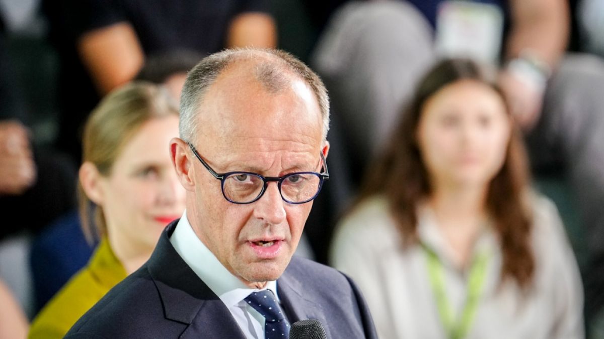 Am Donnerstagnachmittag berichtete die "Welt", dass CDU-Kanzler Friedrich Merz eine "nationale Notlage" bei der Migration ausrufen will. Kurz darauf dementierte die Regierung. Am Donnerstagnachmittag berichtete die "Welt", dass CDU-Kanzler Friedrich Merz eine "nationale Notlage" bei der Migration ausrufen will. Kurz darauf dementierte die Regierung. (Foto)
