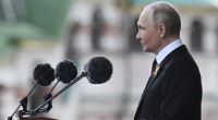 Wladimir Putin hat mit seiner Siegesparade für Wirbel im Netz gesorgt.