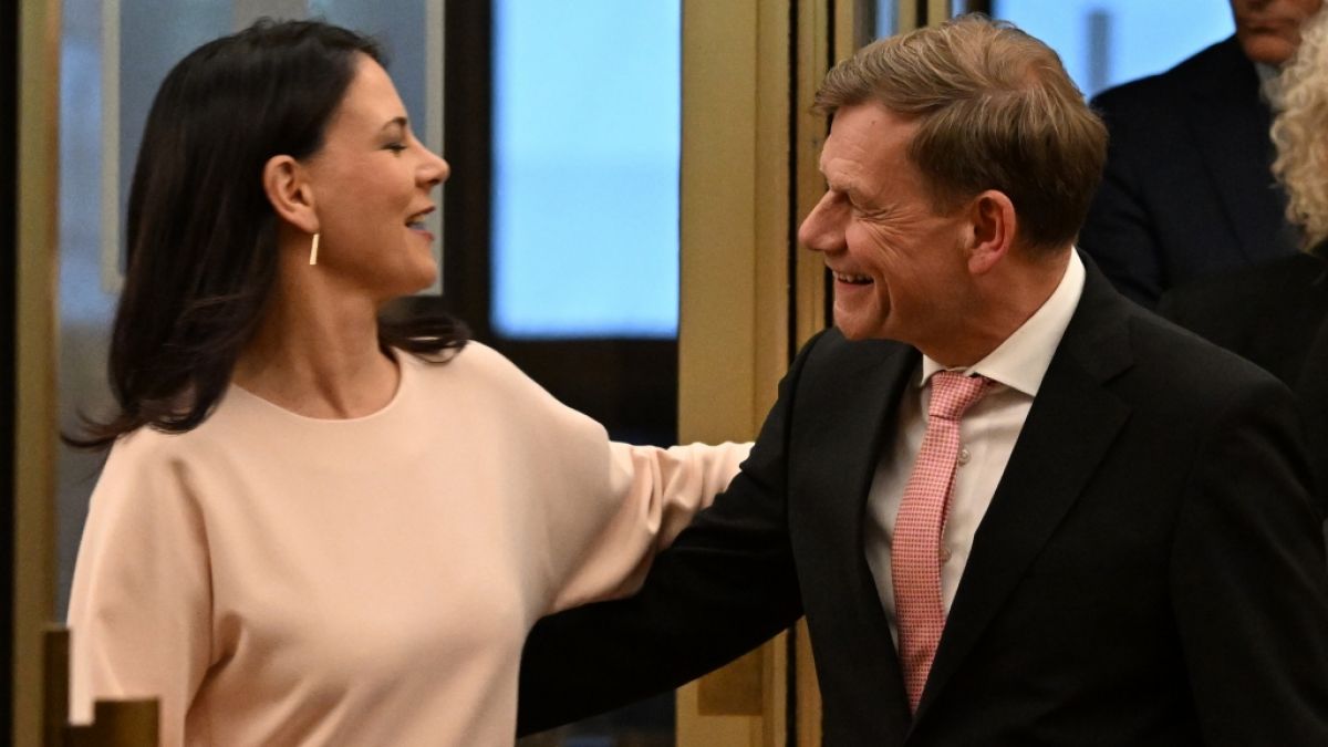 Bei der Übergabe der Amtsgeschäfte schien die Stimmung zwischen Ex-Außenministerin Annalena Baerbock und ihrem Nachfolger Johann Wadephul entspannt und harmonisch zu sein. Bei der Übergabe der Amtsgeschäfte schien die Stimmung zwischen Ex-Außenministerin Annalena Baerbock und ihrem Nachfolger Johann Wadephul entspannt und harmonisch zu sein. (Foto)