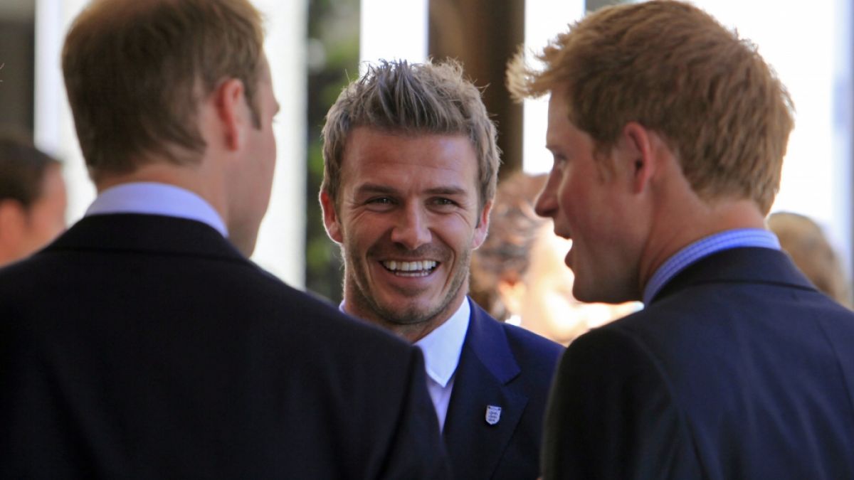 So sieht Männerfreundschaft aus: Mit David Beckham waren sowohl Prinz William als auch Prinz Harry seit Jahren befreundet. (Foto)