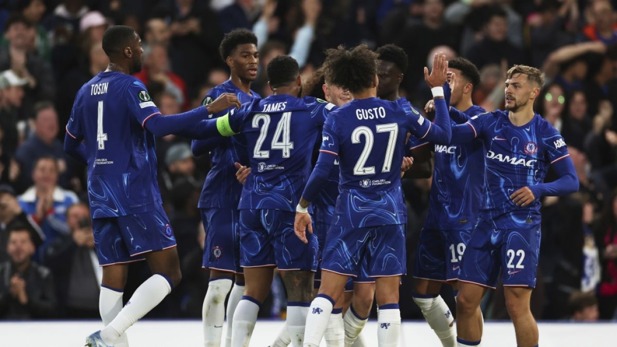 Der FC Chelsea ist im Finale der UEFA Conference League am 28. Mai gegen Real Betis Sevilla favorisiert. Der FC Chelsea ist im Finale der UEFA Conference League am 28. Mai gegen Real Betis Sevilla favorisiert. (Foto)