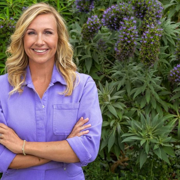 Wiederholung der Unterhaltungssendung online und im TV