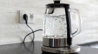 Kann abgestandenes Wasser im Wasserkocher gesundheitsschädlich sein?
