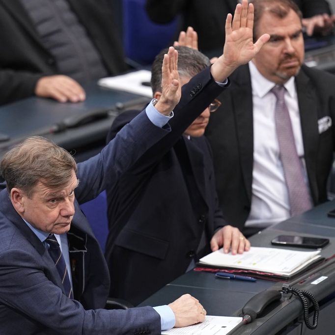 Im Bundestag wurde namentlich abgestimmt (Symbolbild).