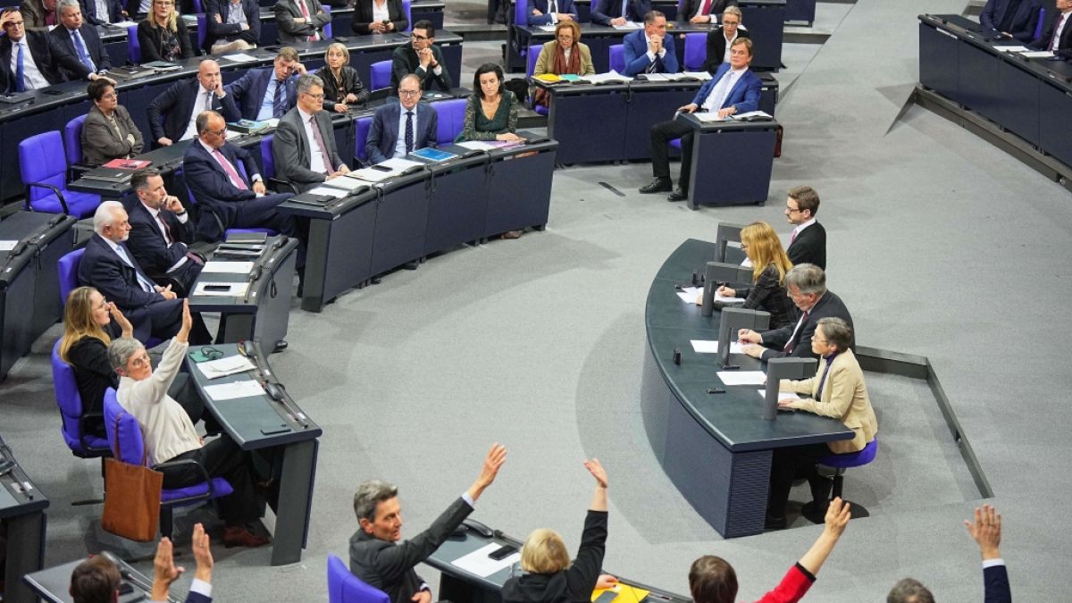 Im Bundestag wurde namentlich abgestimmt (Symbolbild). (Foto)