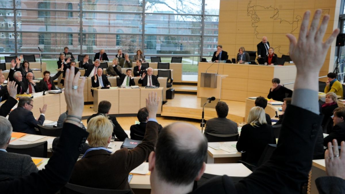 Im Landtag von Schleswig-Holstein fand eine namentliche Abstimmung statt (Symbolbild). Im Landtag von Schleswig-Holstein fand eine namentliche Abstimmung statt (Symbolbild). (Foto)
