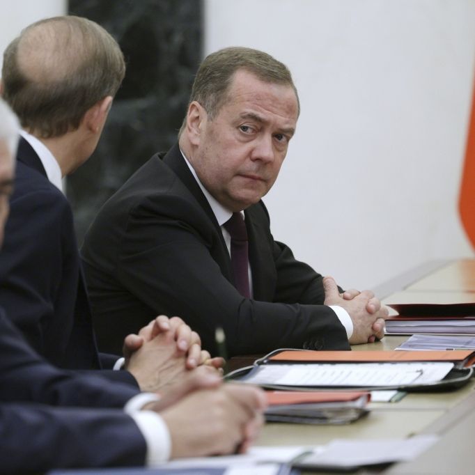 Putin-Freund droht mit 