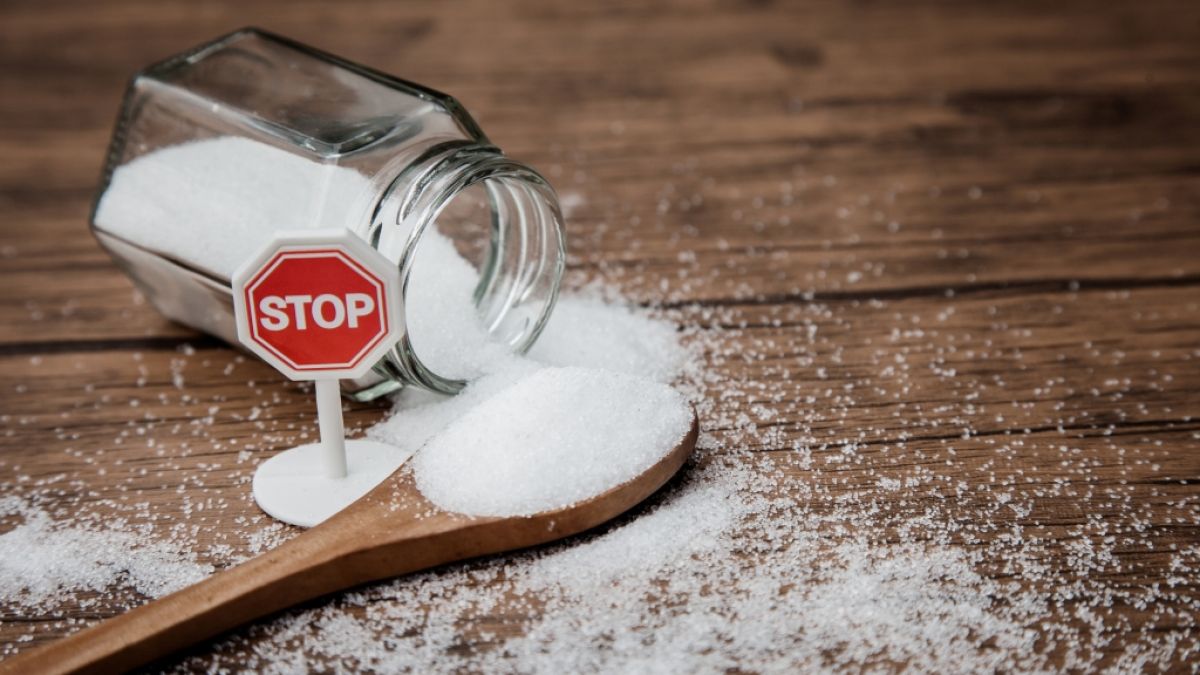 Zu viel Zucker schadet dem Körper langfristig - wer wissen will, ob er bereits zu viel konsumiert, kann auf diese acht Anzeichen achten. Zu viel Zucker schadet dem Körper langfristig - wer wissen will, ob er bereits zu viel konsumiert, kann auf diese acht Anzeichen achten. (Foto)