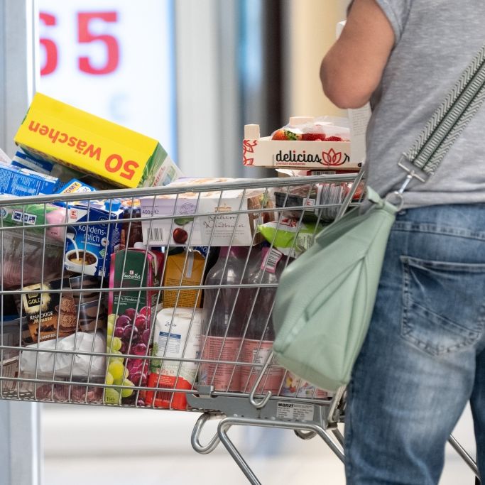 Preis-Wirrwarr: Tanken wird billig, Kaffee zur Luxusware