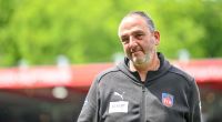 Frank Schmidt trainiert seit 2007 erfolgreich den 1. FC Heidenheim.