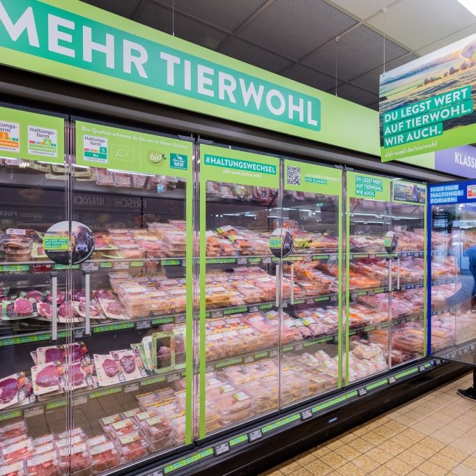 Aldi Süd sortiert Fleisch um - Verbraucherschützer wüten