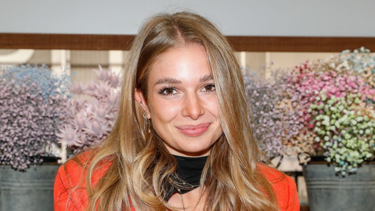 Lola Weippert beglückte ihre Fans mit offenherzigen Aufnahmen. Lola Weippert beglückte ihre Fans mit offenherzigen Aufnahmen. (Foto)
