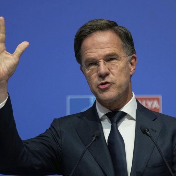 Russen-Angriff bereits 2027 laut Geheimdienst - Nato-Chef schlägt Alarm