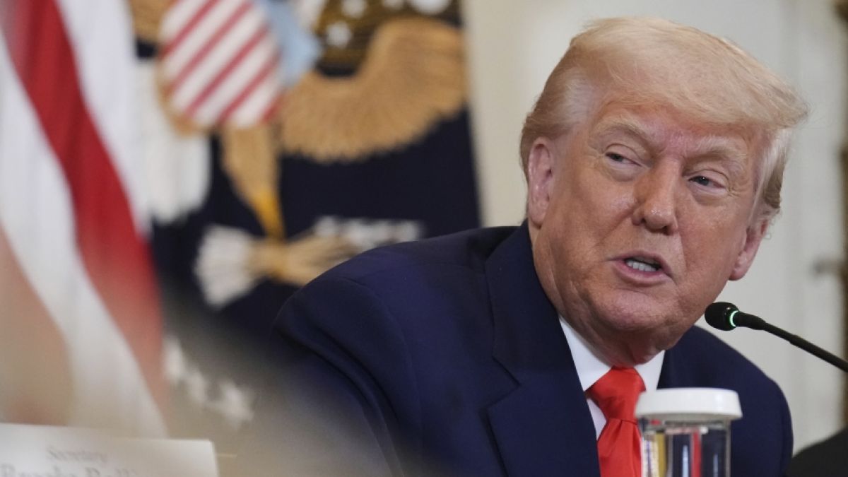 #Donald Trump: Plötzlich ist was auch immer aus: Selbige Trennung kommt aus dem Nichts heraus