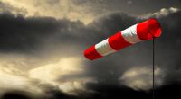 Über dem Atlantik braut sich eine Sturmserie zusammen, die für reichlich Regen in Deutschland sorgen soll.