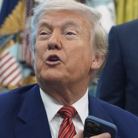 Das ist die Krönung: Trump-Attacke trifft auch die Königsfamilie