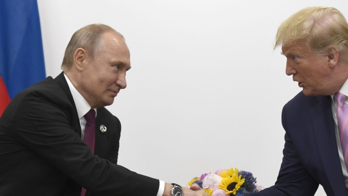 Wladimir Putin (links) spaltet Donald Trumps Anhänger. Wladimir Putin (links) spaltet Donald Trumps Anhänger. (Foto)