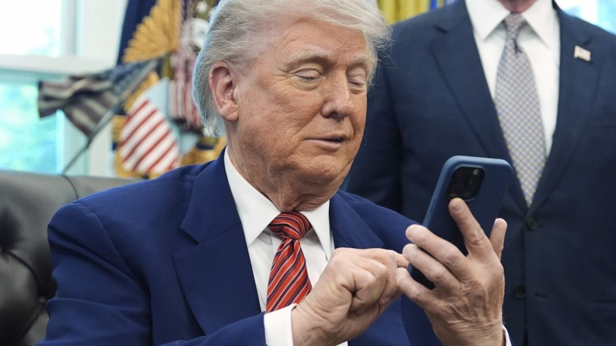 Donald Trump denkt gar nicht daran, während seiner zweiten Amtszeit als US-Präsident seine persönliche Bereicherung aufzugeben. Donald Trump denkt gar nicht daran, während seiner zweiten Amtszeit als US-Präsident seine persönliche Bereicherung aufzugeben. (Foto)