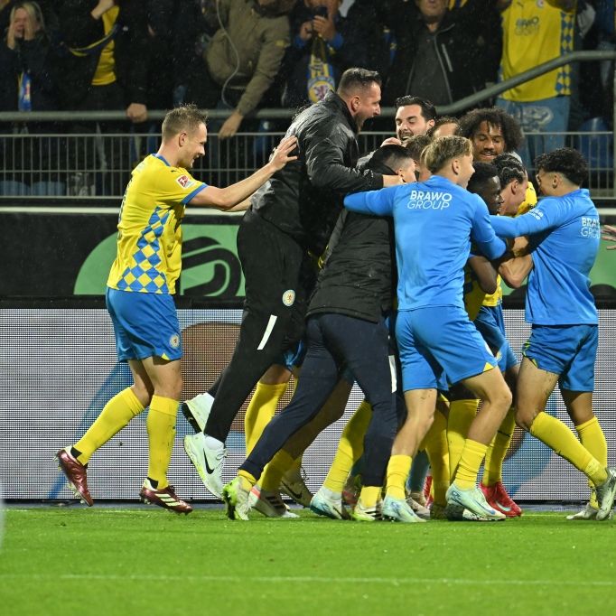 K.o. für Saarbrücken in der Verlängerung - Braunschweig hält die Klasse