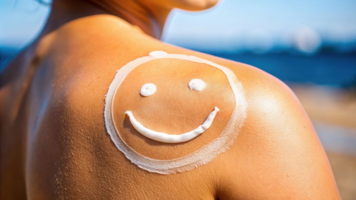 Sonnencreme soll vor gefährlicher UV-Strahlung schützen. Sonnencreme soll vor gefährlicher UV-Strahlung schützen. (Foto)