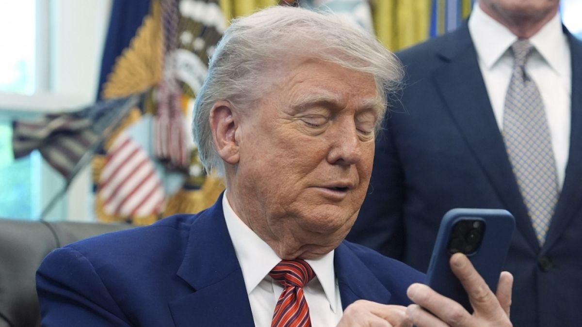 Donald Trump sorgt einmal mehr für einen Paukenschlag und begnadigt die Reality-Stars Todd und Julie Chrisley. (Foto)