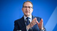 Das Kabinett hat zwei Gesetzesentwürfe zur Migrationspolitik von Innenminister Alexander Dobrindt (CSU) beschlossen.