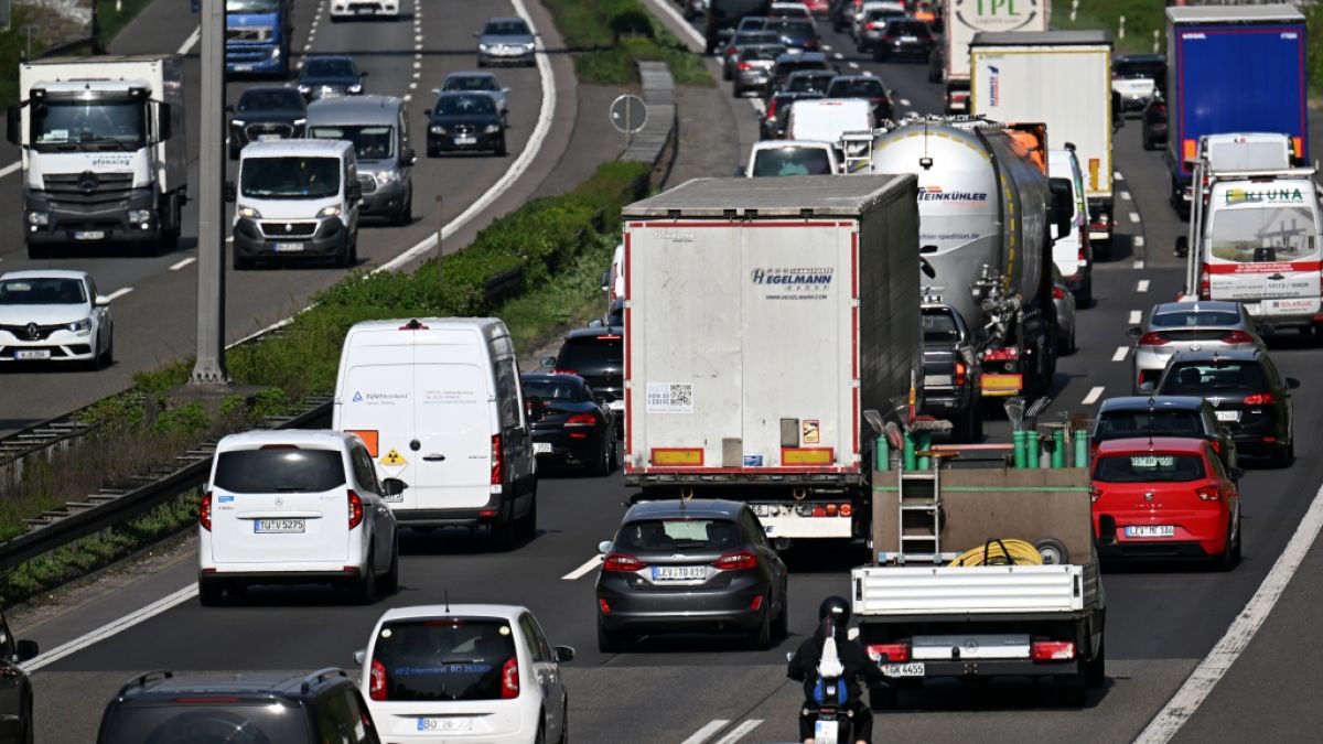 Das verlängerte Wochenende nach dem Feiertag Christi Himmelfahrt gehört erfahrungsgemäß zu den staureichsten des Jahres. Das verlängerte Wochenende nach dem Feiertag Christi Himmelfahrt gehört erfahrungsgemäß zu den staureichsten des Jahres. (Foto)
