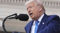 Donald Trump zeigt sich 