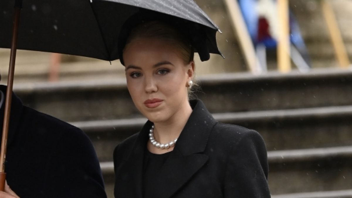 Die italienische Prinzessin Maria Carolina di Borbone delle Due Sicilie verletzte sich bei einem Motorradunfall schwer. Die italienische Prinzessin Maria Carolina di Borbone delle Due Sicilie verletzte sich bei einem Motorradunfall schwer. (Foto)