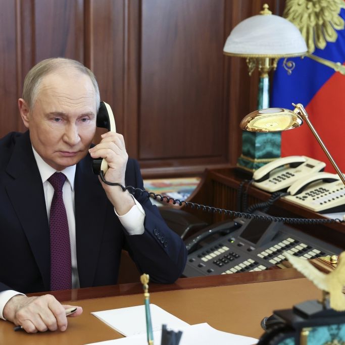 Was passiert, wenn Wladimir Putin plötzlich weg ist? - Kreml-Experte Jens Siegert gibt eine düstere Prognose ab.