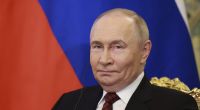 Nach einer erneuten Attacke des ukrainischen Geheimdienstes entzündet sich im Netz ein Meme-Feuerwerk, um Wladimir Putin zu verspotten. 