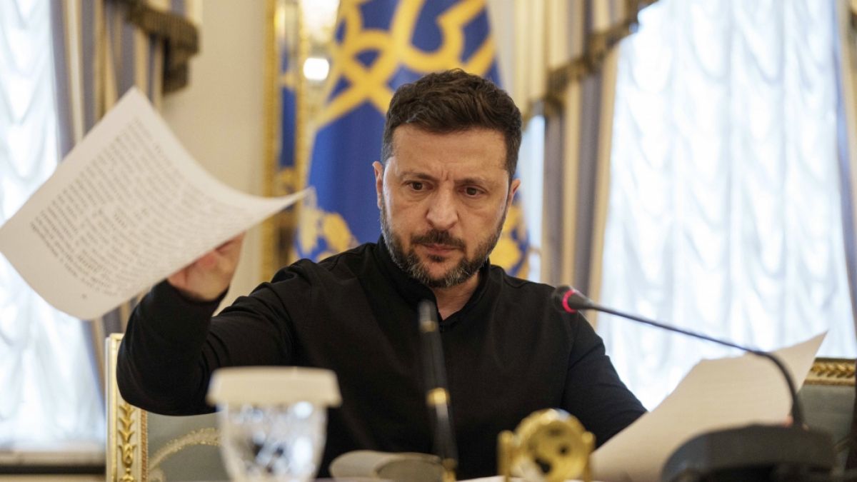 Der ukrainische Präsident Wolodymyr Selenskyj äußerte sich auf X scharf zu den russischen Angriffen seit Jahresbeginn. (Foto)