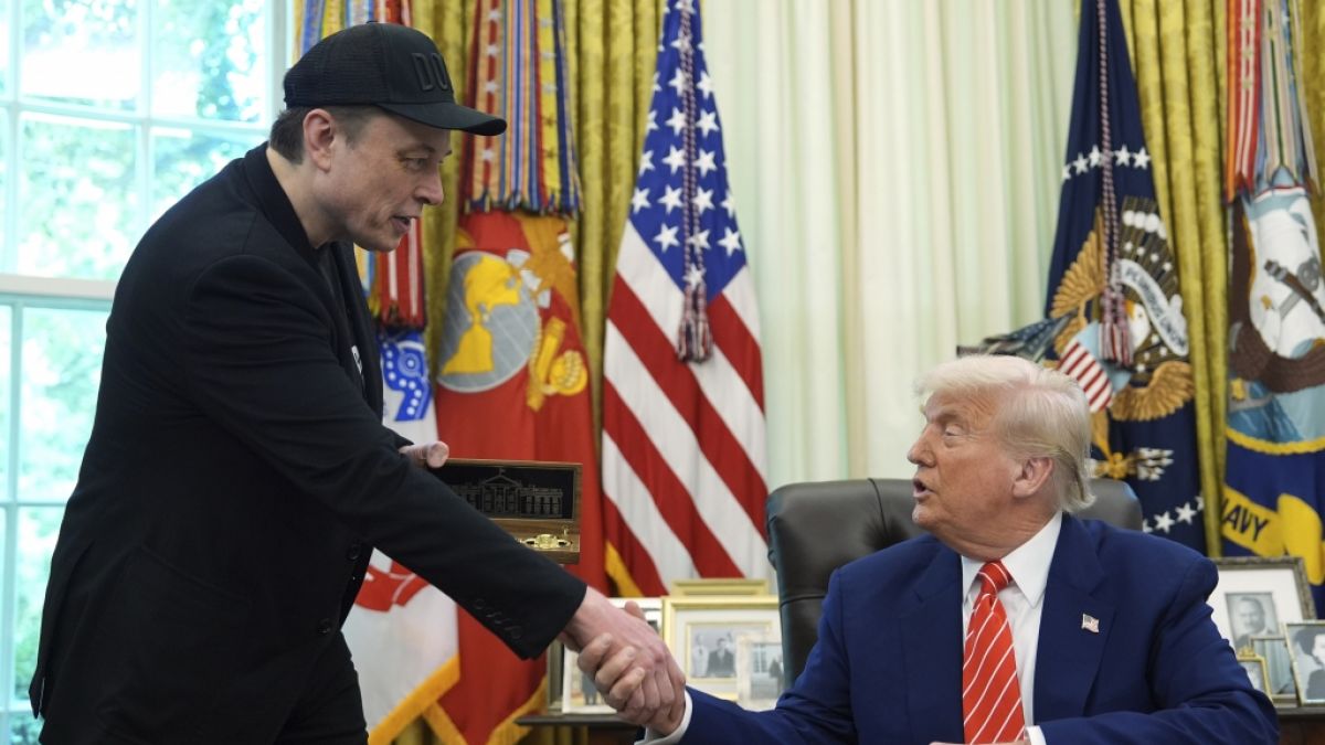 Elon Musk verabschiedete sich in den vergangen Tagen nicht nur aus dem DOGE-Ministerium. Auch die Freundschaft zu Donald Trump nahm ein unrühmliches Ende. (Foto)