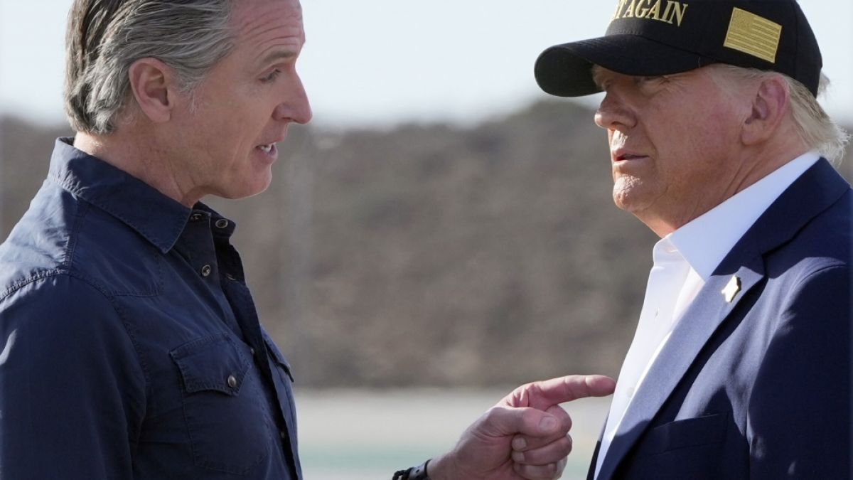 Der kalifornische Gouverneur Gavin Newsom (li.) sieht die Verantwortung nach den Bürgerprotesten der USA klar bei US-Präsident Donald Trump. Dieser wiegelt jedoch ab. Der kalifornische Gouverneur Gavin Newsom (li.) sieht die Verantwortung nach den Bürgerprotesten der USA klar bei US-Präsident Donald Trump. Dieser wiegelt jedoch ab. (Foto)