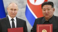 Wladimir Putin (links) bekommt neue Soldaten von Wladimir Putin.