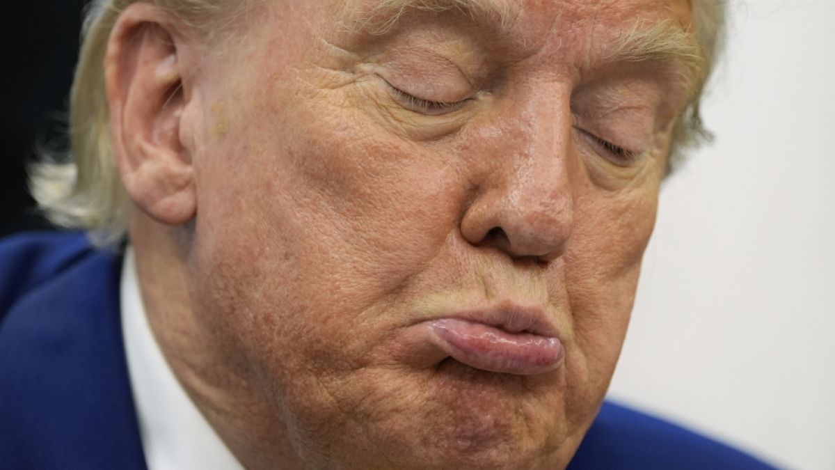 Eine Anti-Trump-Statue findet der US-Präsident natürlich gar nicht gut. Eine Anti-Trump-Statue findet der US-Präsident natürlich gar nicht gut. (Foto)