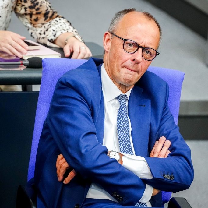 Umfrage-Absturz: Bundeskanzler plötzlich ohne Mehrheit