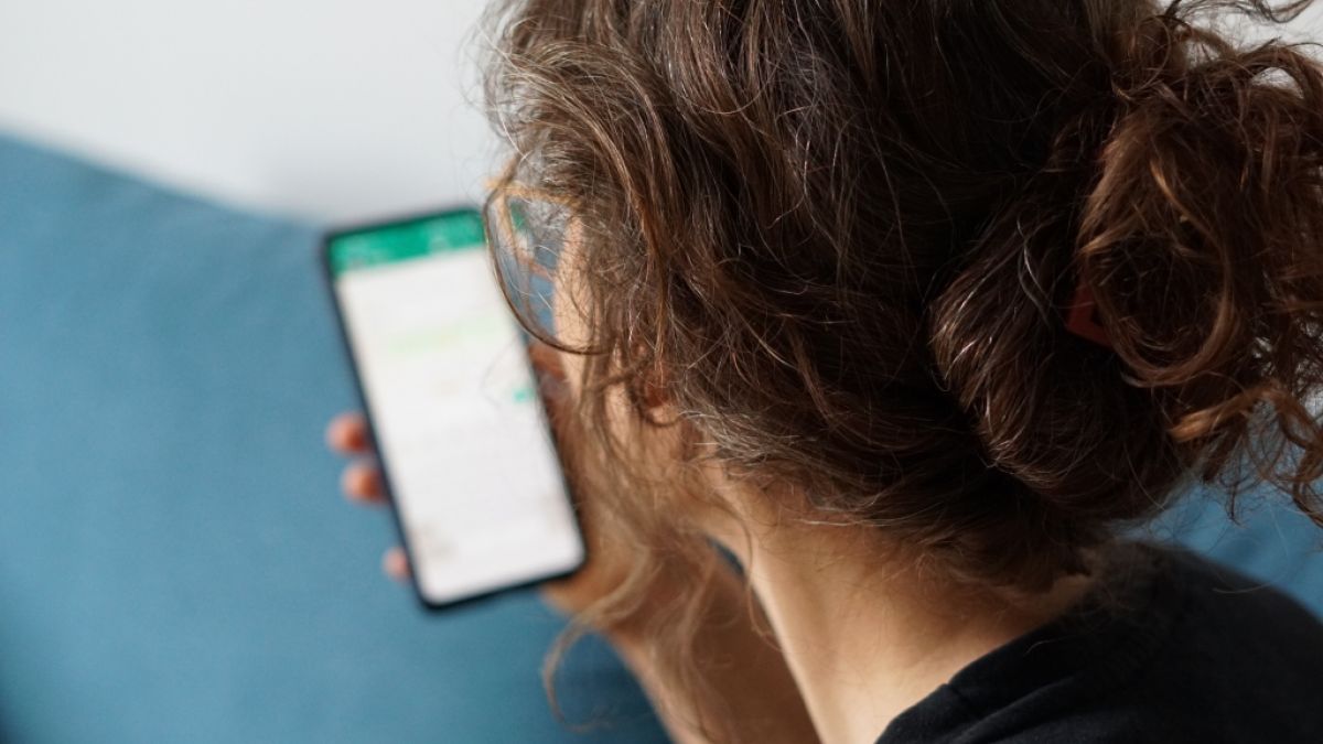 WhatsApp will die Nutzer-Erfahrung mit einem KI-Schreibassistenten noch komfortabler gestalten. WhatsApp will die Nutzer-Erfahrung mit einem KI-Schreibassistenten noch komfortabler gestalten. (Foto)